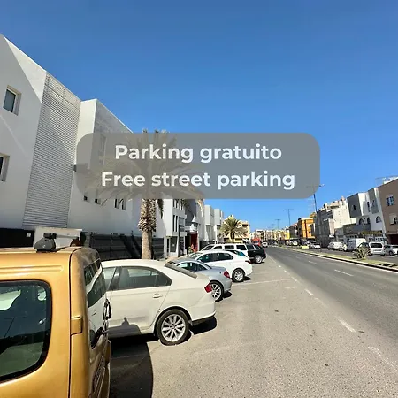 Candy Pop - Ac, High Speed Internet ,desk With Natural Light, Pool And Two Terraces Διαμέρισμα