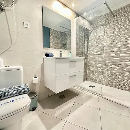 아파트 Candy Pop - Ac, High Speed Internet ,desk With Natural Light, Pool And Two Terraces *