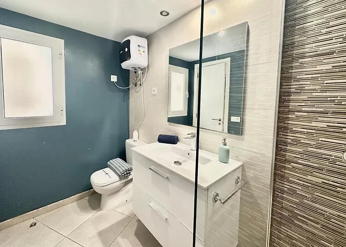 דירה Candy Pop - Ac, High Speed Internet ,desk With Natural Light, Pool And Two Terraces