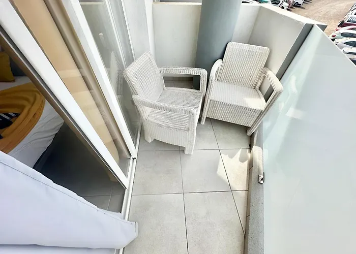 Candy Pop - Ac, High Speed Internet ,desk With Natural Light, Pool And Two Terraces Apartamento